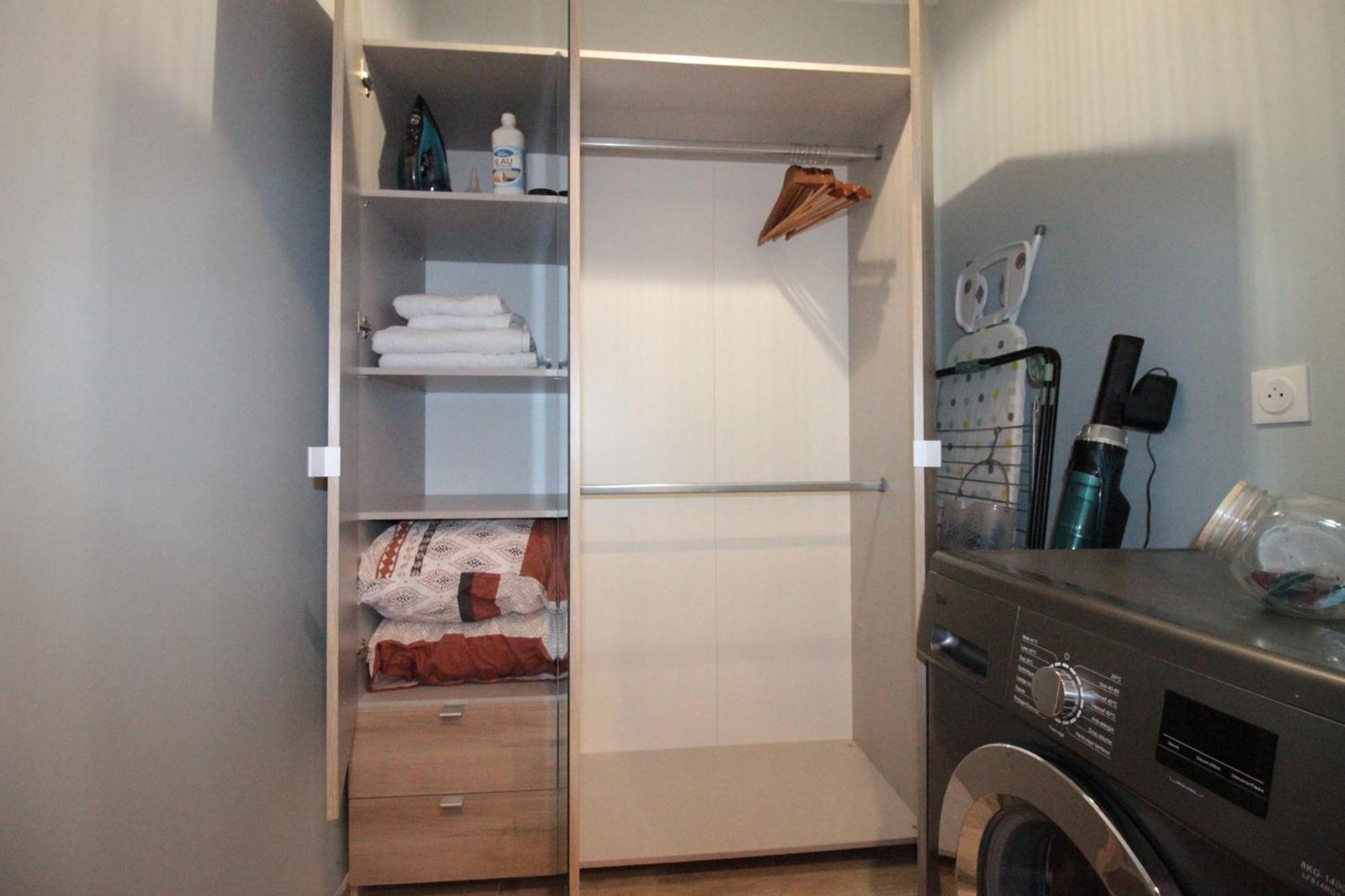 Luxury Studio, Rez De Chaussee, Parking Prive Video Surveillance, Canape Haute Qualite Convertible Couchage 2 Personnes, Centre Ville Proche, Restaurant, Boulangerie 2 Minutes A Pied, Terrasse - 800Metre Carre De Terrain - Gere Par Presta-Zen'Service Verdun-sur-Meuse Dış mekan fotoğraf